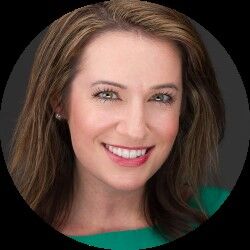 Kristina Lee of Realty One Group Coastal